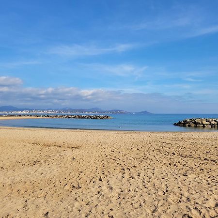 Appartement La Tranquillite, 2Mn A Pieds Mer Frejus Luaran gambar